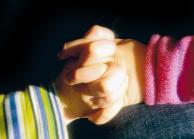 Hand in Hand ist fast alles möglich!